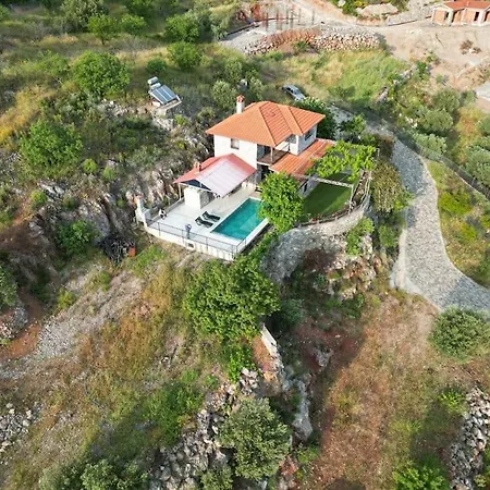 Hotel Stone